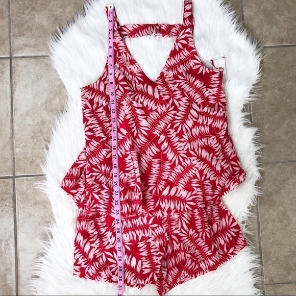 New 1. State Revolve Havana layered romper - Picture 7 of 8